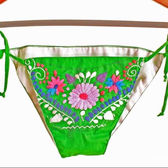Mexican Bikini embroidered bohemian hippie indie - Picture 2 of 2